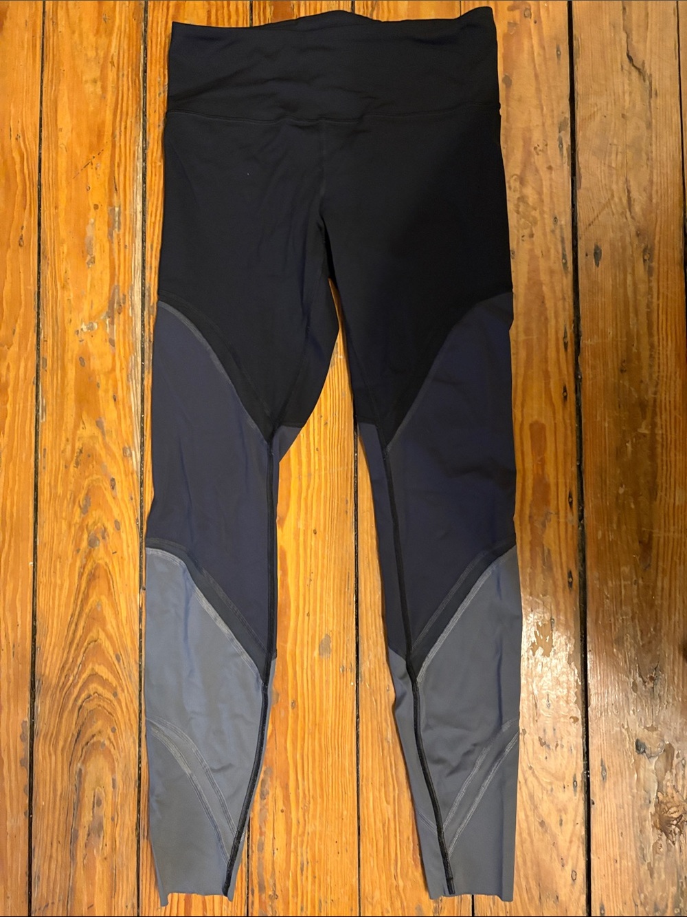 Lululemon Colour Me Ombre Tight 28